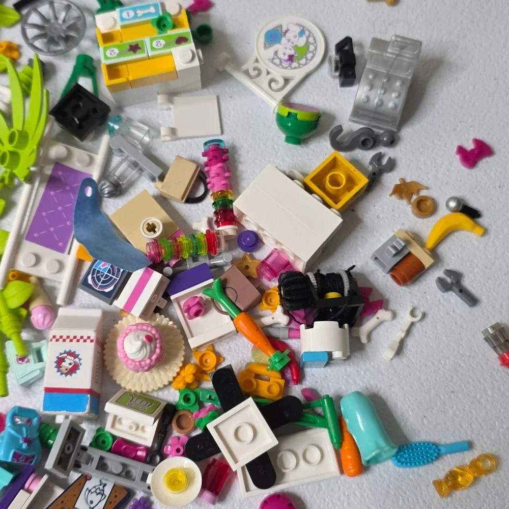 Mega Bloks decorative construction